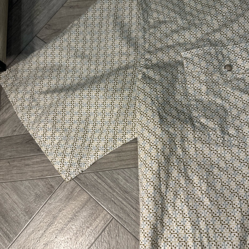 NWT! Wrangler Men's Patterned Button Down Shirt N… - image 8